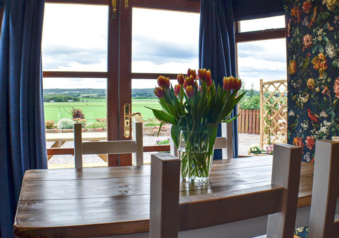 The Tower, Moray Firth Holiday Home Kinloss Екстериор снимка